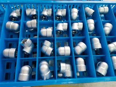 Khuỷu tay 90 độ 0,75", SW, 3000, ASME B16.11, A182 F51, NACE